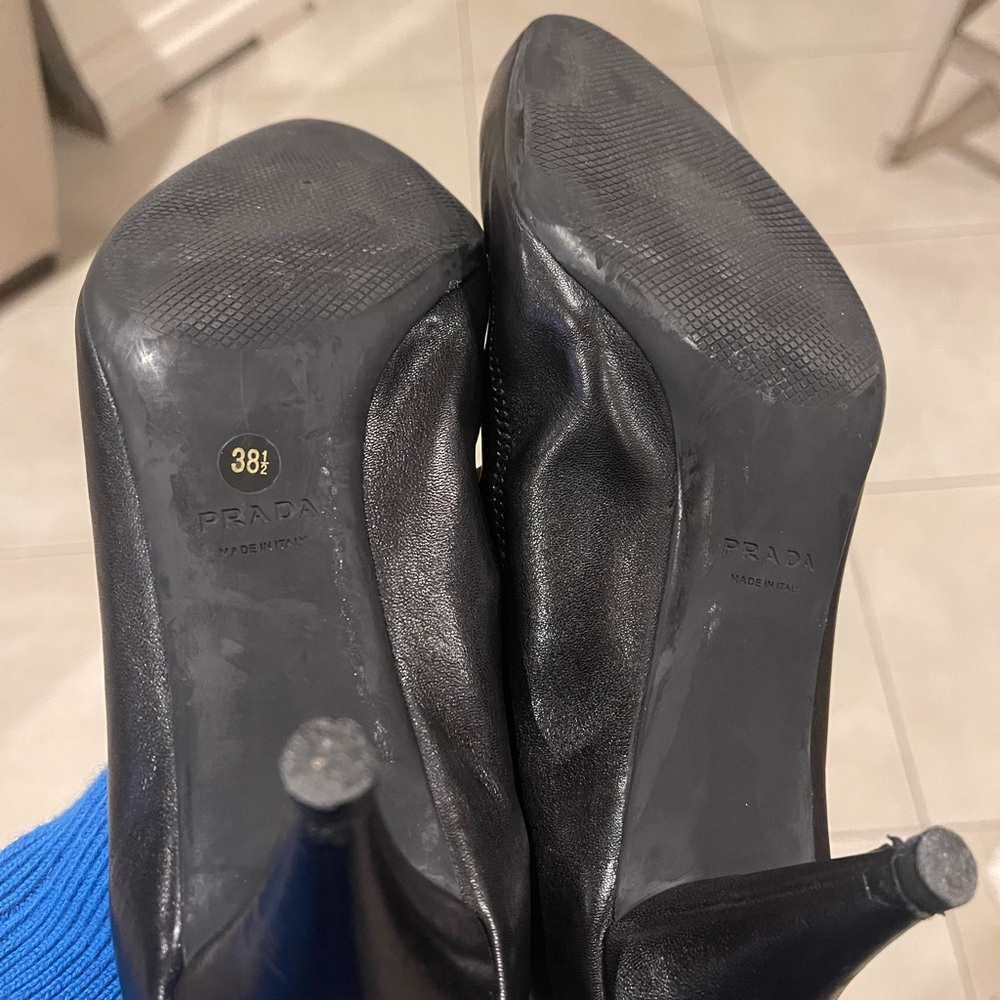 PRADA Sport Black Leather Pumps - Picture 9 of 9